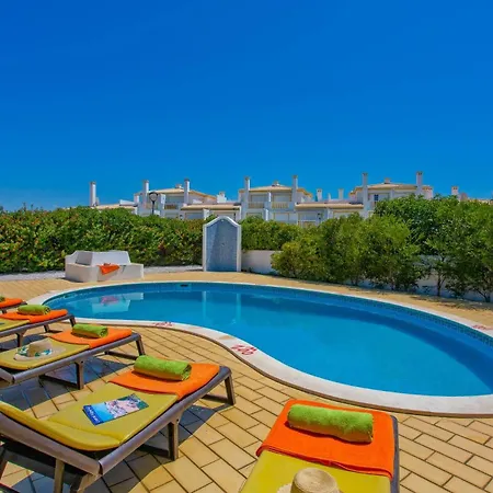 Hope By * Gale (Albufeira)